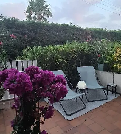 Le Tamaya Plage: Charming Garden Apartment Steps from Beach Cavalaire-sur-Mer Exterior photo