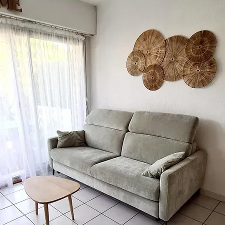 Le Tamaya Plage: Charming Garden Apartment Steps from Beach Cavalaire-sur-Mer Exterior photo
