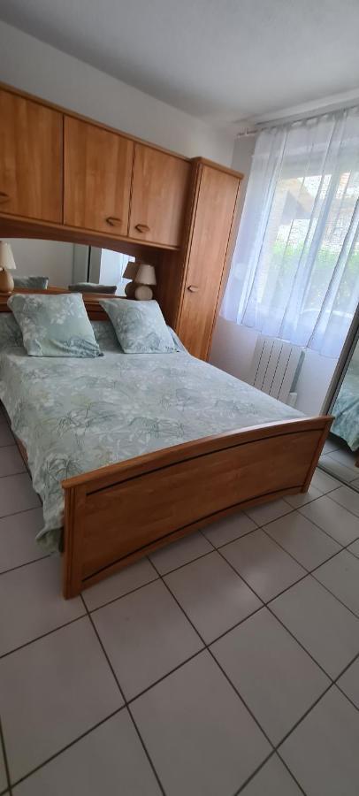 Apartment Le Tamaya Plage: Charming Garden Steps From
